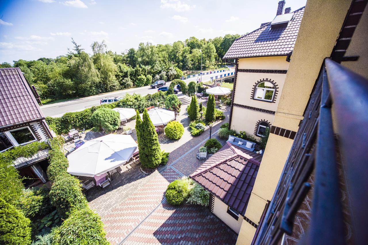 ogród hotelu